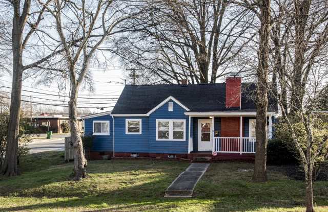 2401 Greenland Avenue - 2401 Greenland Avenue, Charlotte, NC 28208