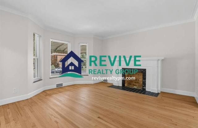 18503 Prairie Street Gallery 3