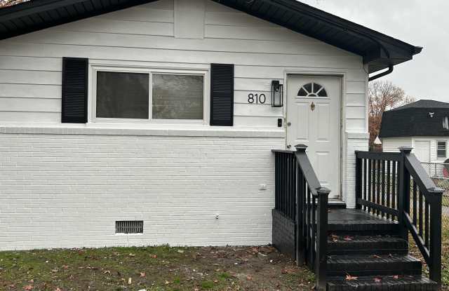 810 South Ave - 810 South Avenue, Newport News, VA 23605
