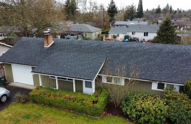 Charming 3-Bedroom Home with Private Backyard in Beaverton! Gallery 3