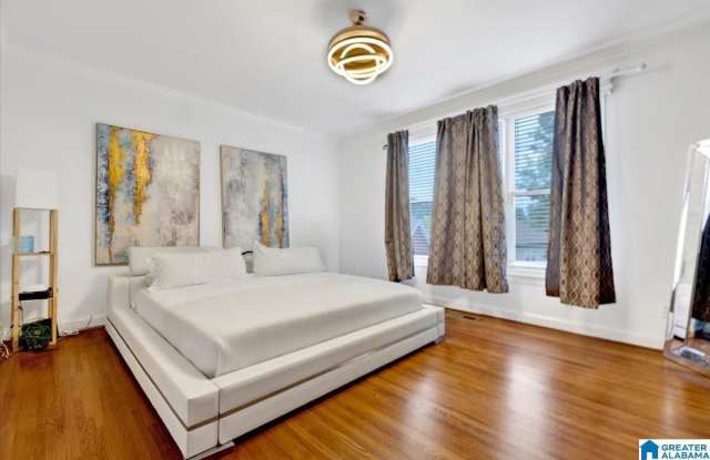 705 MEADOW RIDGE COURT Gallery 4