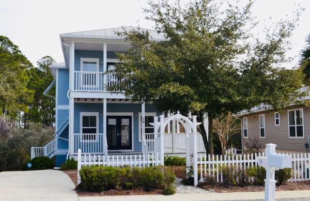 76 Tradewinds Drive Gallery 1