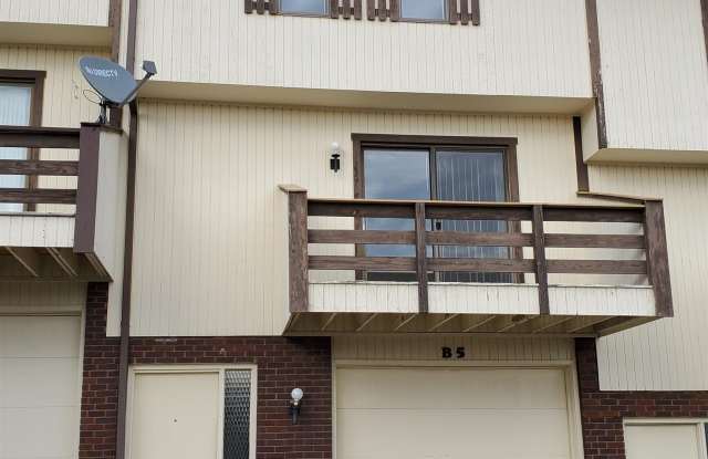 1236 Van Voorhis Road photos photos