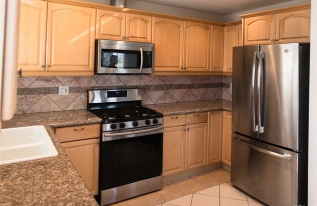 6537 W 86th Place - 6537 West 86th Place, Los Angeles, CA 90045