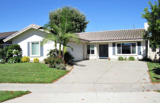 Extensively Remodeled 4 Bedroom 2 Bath Home in Orange - 195 South Shattuck Place, Orange, CA 92866