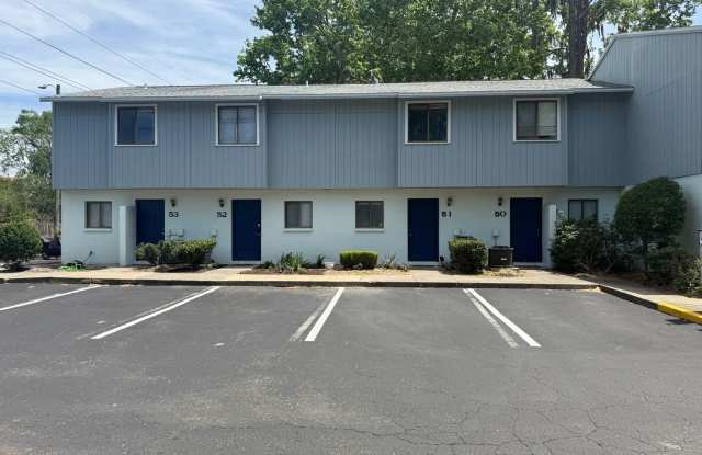 PRICE REDUCED & READY FOR MOVE-IN! photos photos