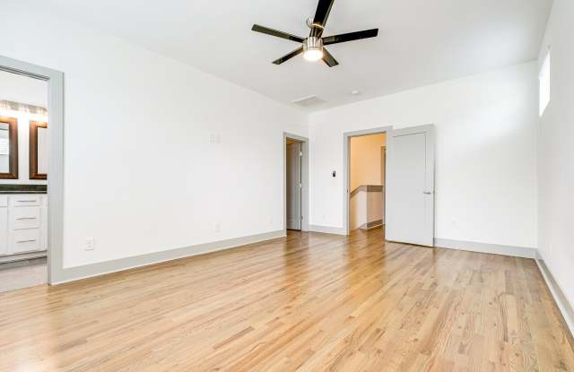 1914 15th Avenue NorthUnit A Gallery 4