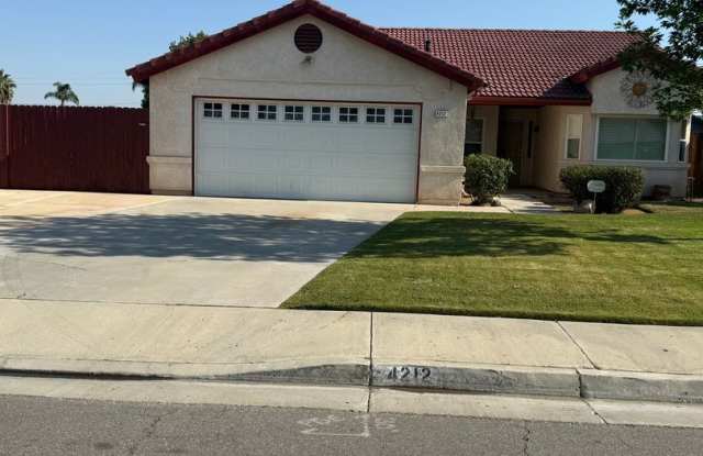 4212 Cyclone Drive Beautiful Home IN SW Bakersfield photos photos