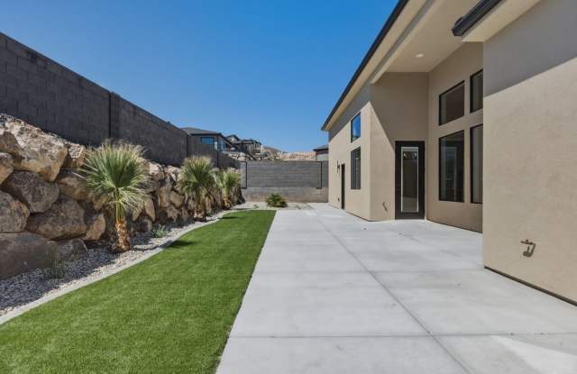 1591 W 800 S Gallery 4