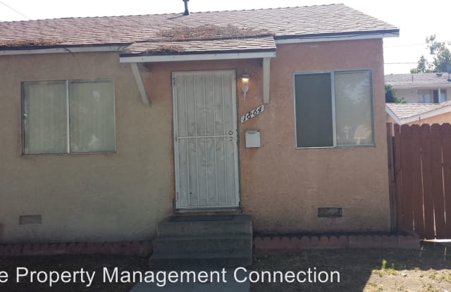 1864 Caspian Ave - 1864 Caspian Avenue, Long Beach, CA 90810