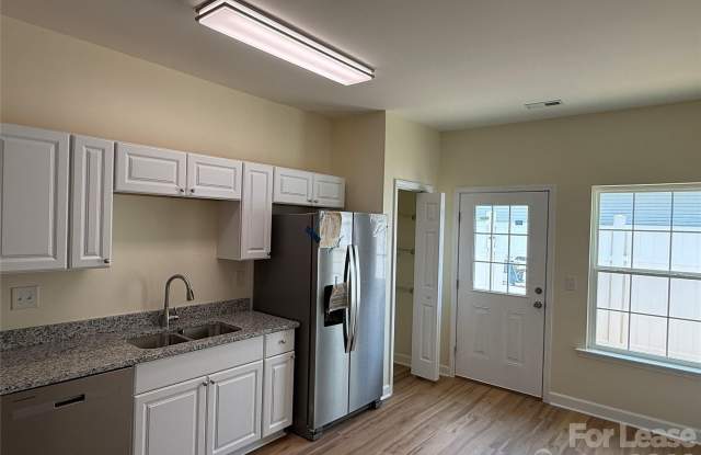 7045 Somerset Springs Drive Gallery 4