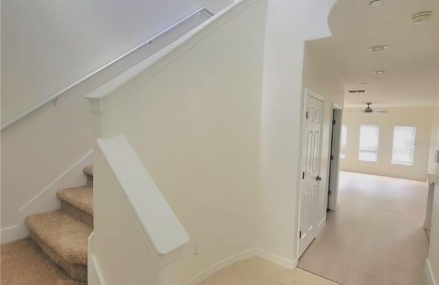 9548 BACCHUS Trail Gallery 2