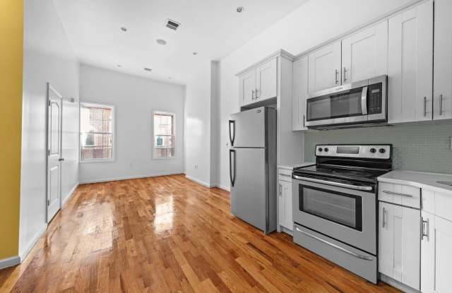 2311 CORTELYOU Road photos photos