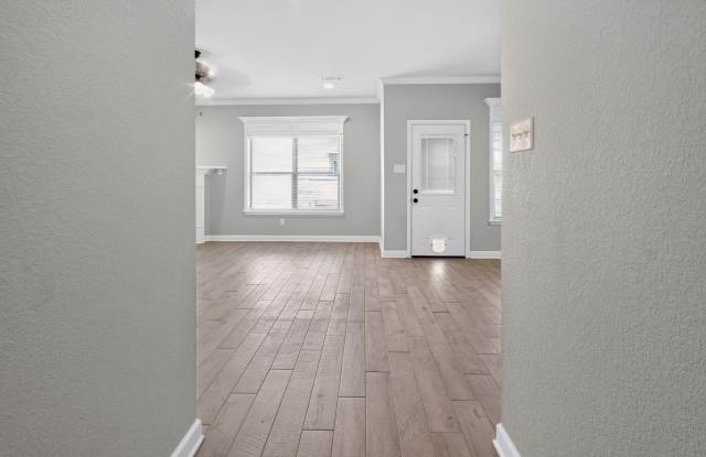 782 Mango Loop Gallery 2
