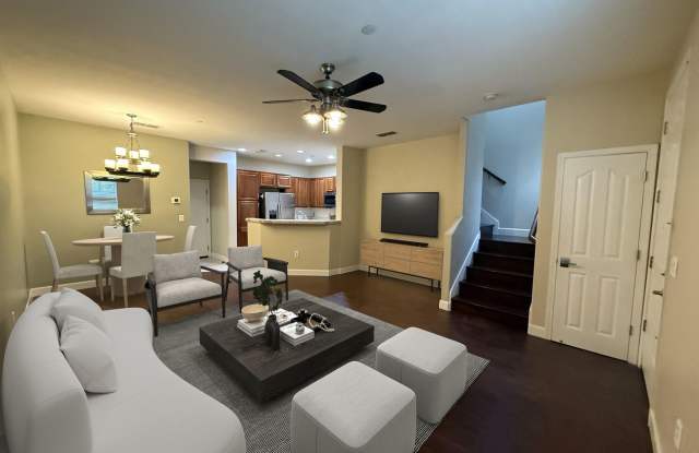 *For Rent: Stunning 2-Bedroom, 2-Bathroom Two-Story Condo in Roseville* - 505 Dante Circle, Roseville, CA 95678