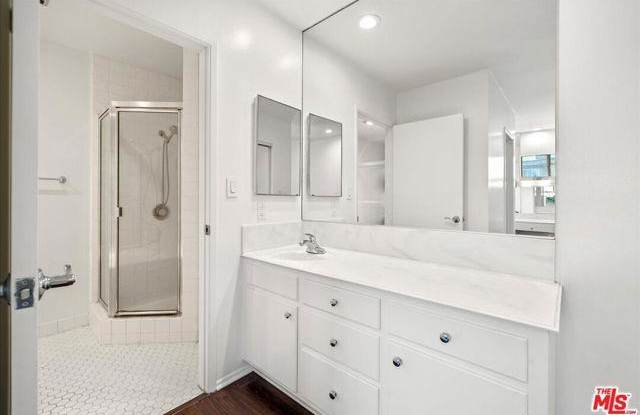 11849 Mayfield Avenue - 11849 Mayfield Avenue, Los Angeles, CA 90049