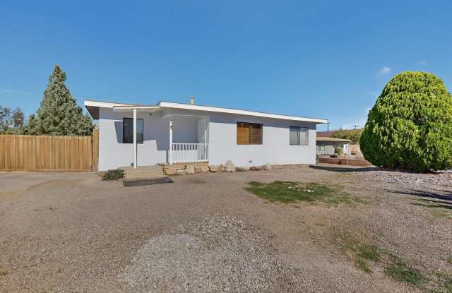 156 Hilton Avenue NW - 156 Hilton Avenue Northwest, Albuquerque, NM 87107