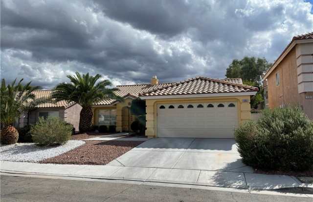 1393 Glassy Pond Avenue photos photos