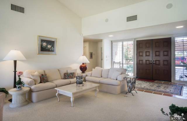 43271 Lacovia Drive Gallery 3