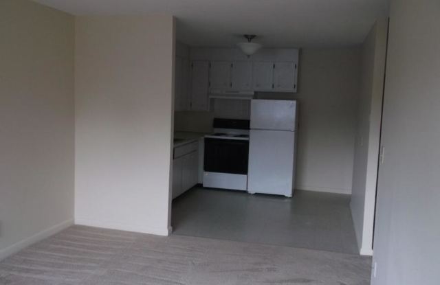 89 Lexington St. photos photos