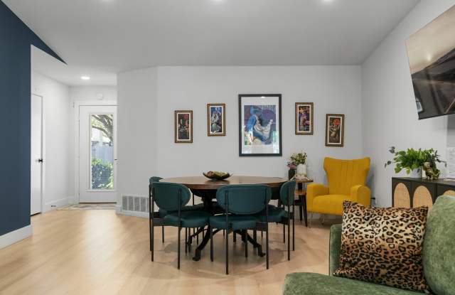 7507 Bender Drive Gallery 4