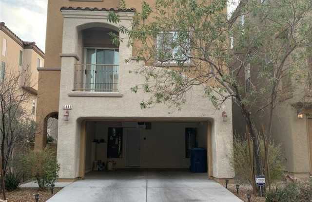 6441 Addamo Peak Court Gallery 3