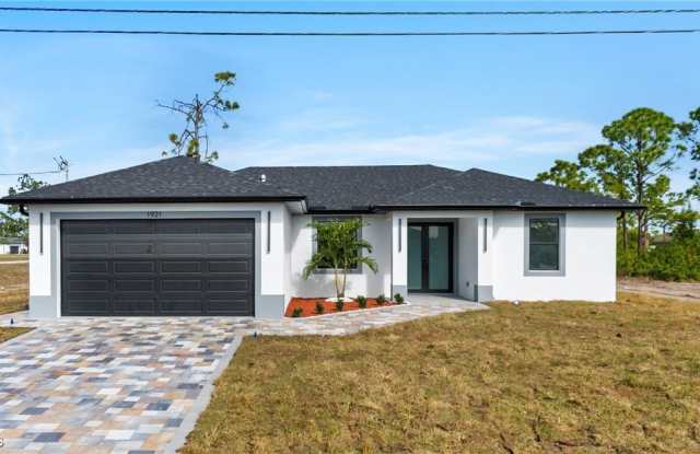 1921 NW 30th Street - 1921 Northwest 30th Street, Cape Coral, FL 33993