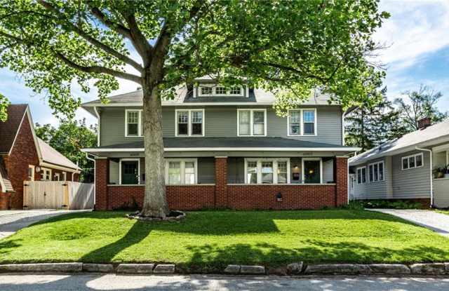 6007 North Park Avenue Gallery 2
