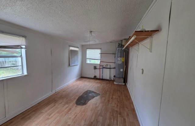 3414 Riverside Dr Gallery 4