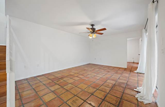 227 2nd Terrace Gallery 4