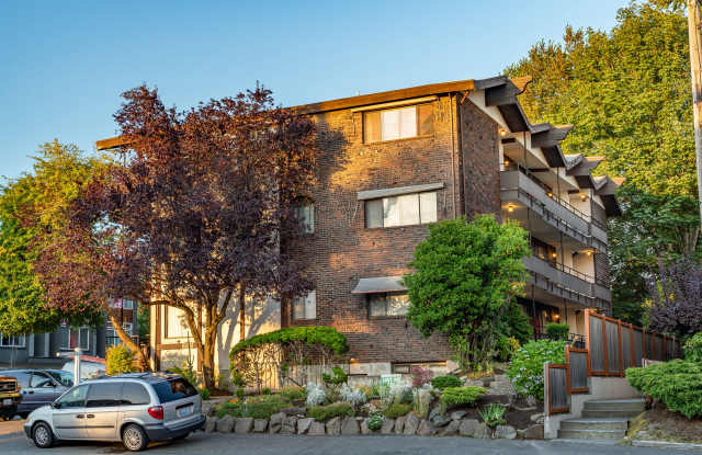 LIVE CLOSE TO CARKEEK PARK! photos photos LIVE CLOSE TO CARKEEK PARK! photos photos