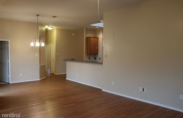 5817 vineyard Ln Gallery 3