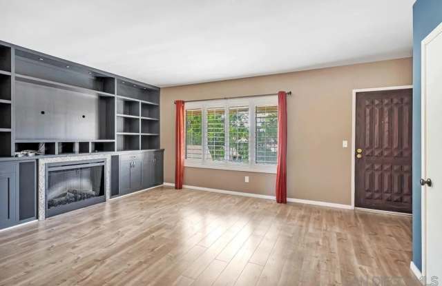 4275 Asher St unit: 54 photos photos