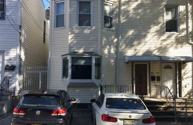 130 MAGNOLIA AVE - 130 Magnolia Avenue, Jersey City, NJ 07306