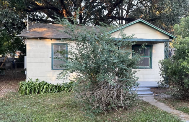 322 Sonny Street - 322 Sonny Street, Lafayette, LA 70501