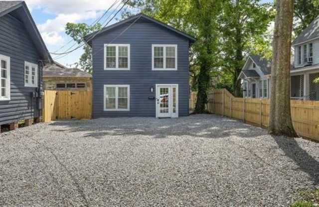 208 S OAK Street photos photos