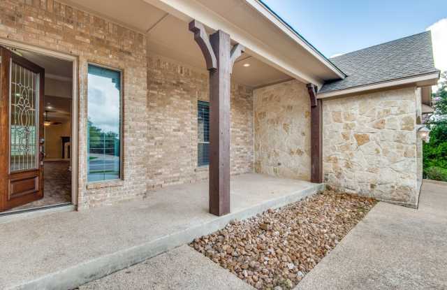 110 EVANS OAK LN Gallery 2
