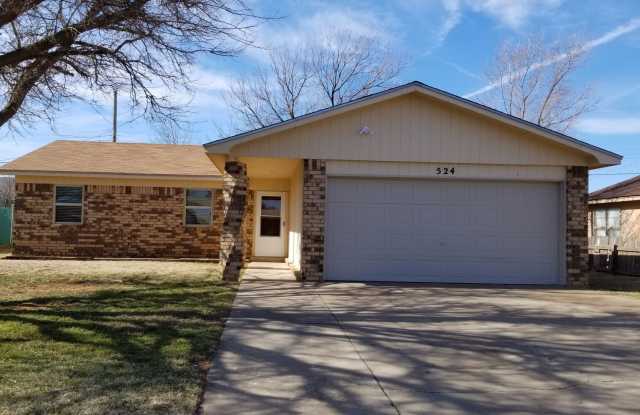 HOME ON QUIET STREET NEAR HOSPITAL photos photos