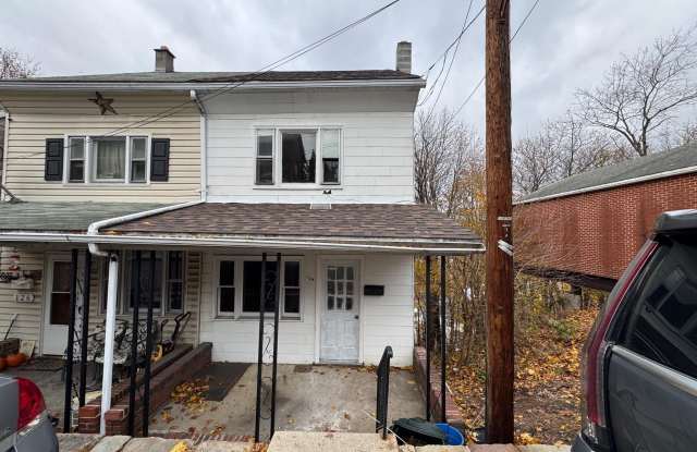 124 SPRUCE - 124 Spruce Street, Minersville, PA 17954