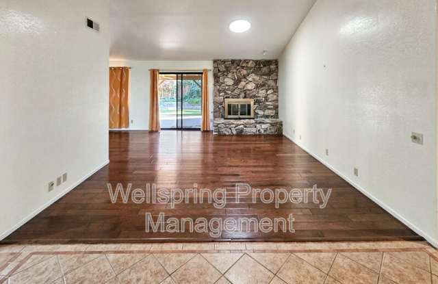 413 Mt Rainier Pl photos photos