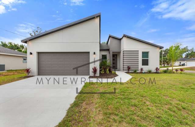 ONE MONTH FREE RENT! Modern, energy efficient home with ALL of the upgrades! North Port, FL photos photos