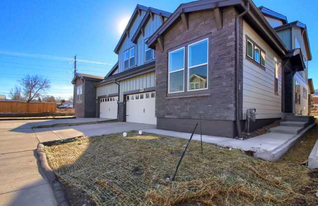 Luxury Paired Home in Golden! 3 bedrooms, 2.5 baths, 2-car garage! photos photos