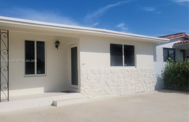 551 NW 60th Ct photos photos