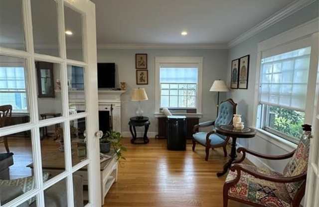 58 Eustis Avenue Gallery 2