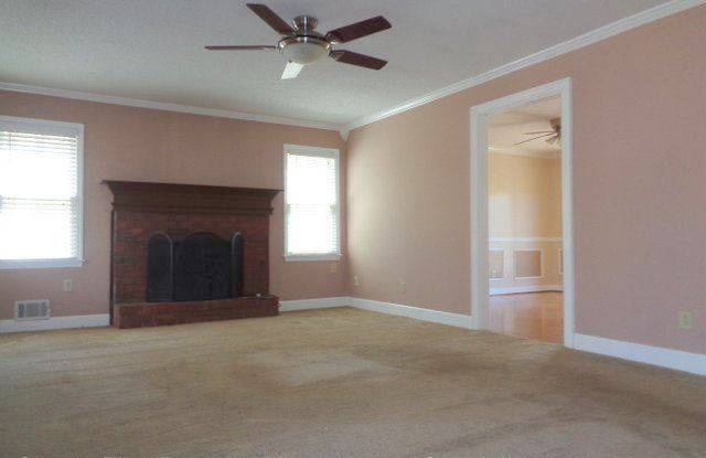 607 Hickory Creek Lane Gallery 4