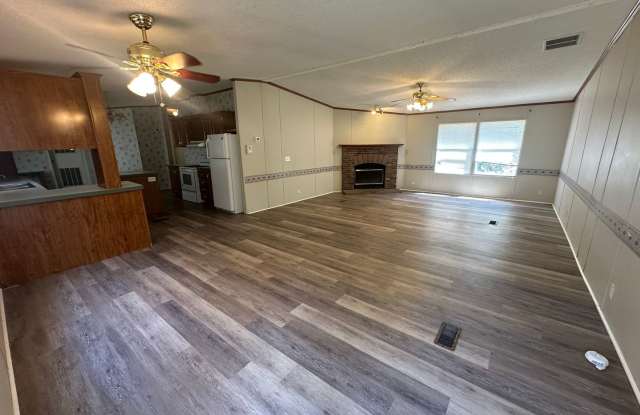 16521 Timberwood Gallery 3