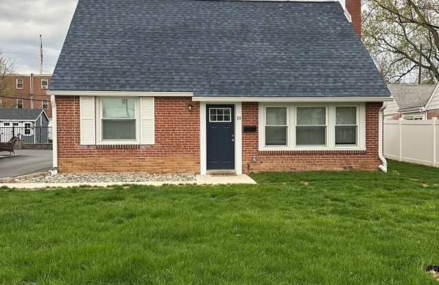 10 HAWTHORNE ROAD - 10 Hawthorne Road, Broomall, PA 19008 10 HAWTHORNE ROAD - 10 Hawthorne Road, Broomall, PA 19008