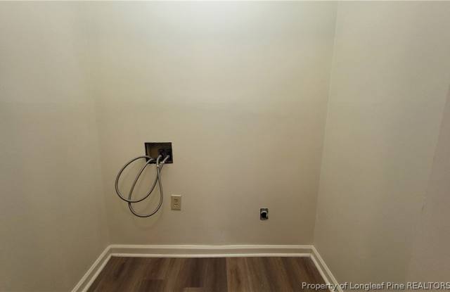 2380 Oak Street Gallery 4
