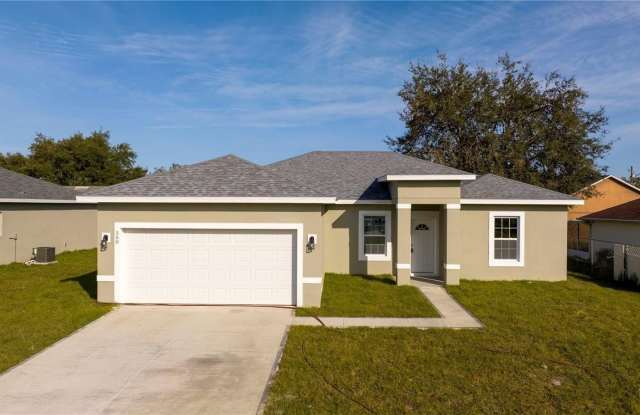 560 KINGFISHER DRIVE photos photos