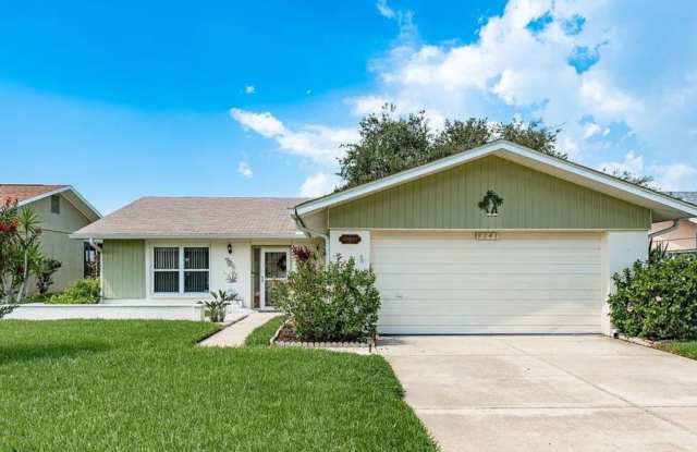 8241 Palencia Dr photos photos